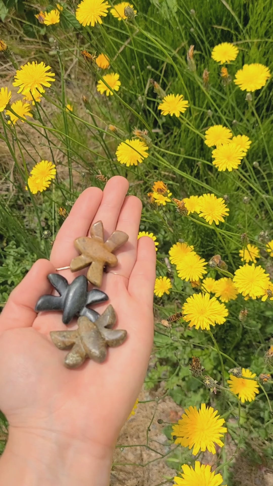 Bee Buzz Game - Carve your own soapstone pieces